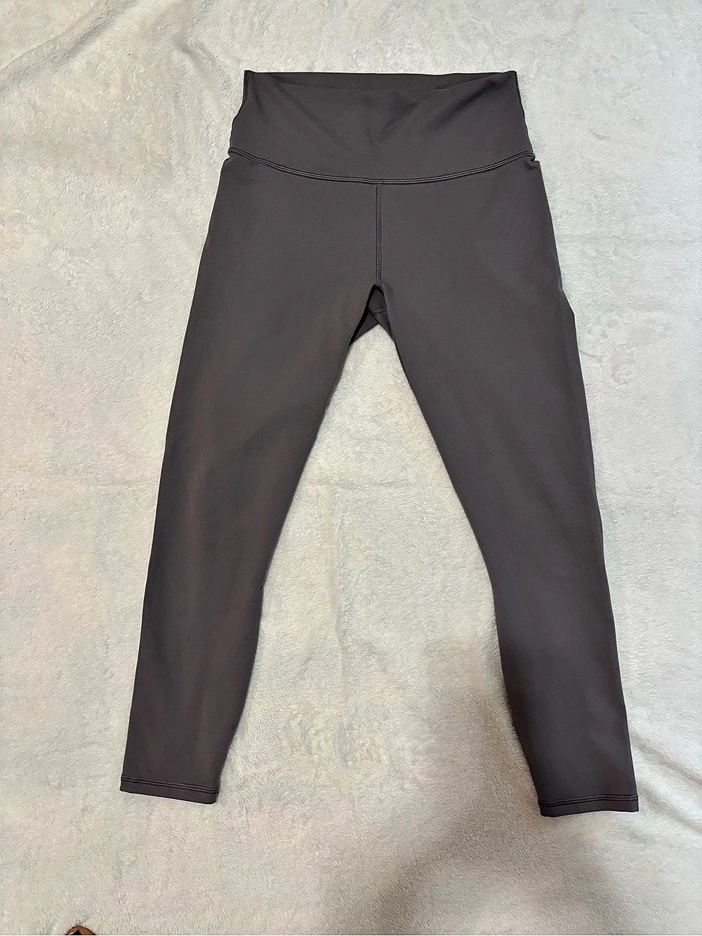 Fabletics High-Waisted Athletic Yoga Leggings - Mauve / Gray - Women's Size S